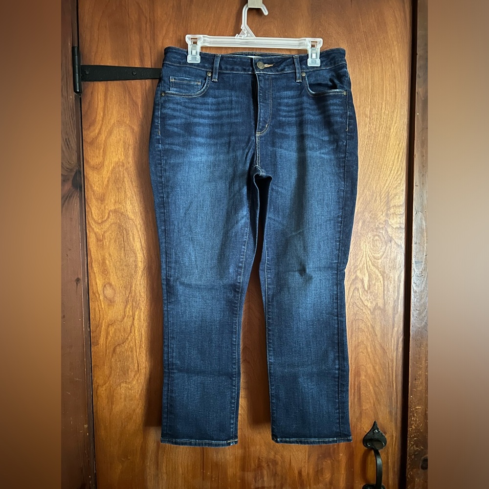 Jeans by Loft “curvy kick crop” blue size 30